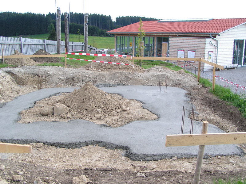 Turm-16.5.08.jpg - Das Fundament - 16.5.08