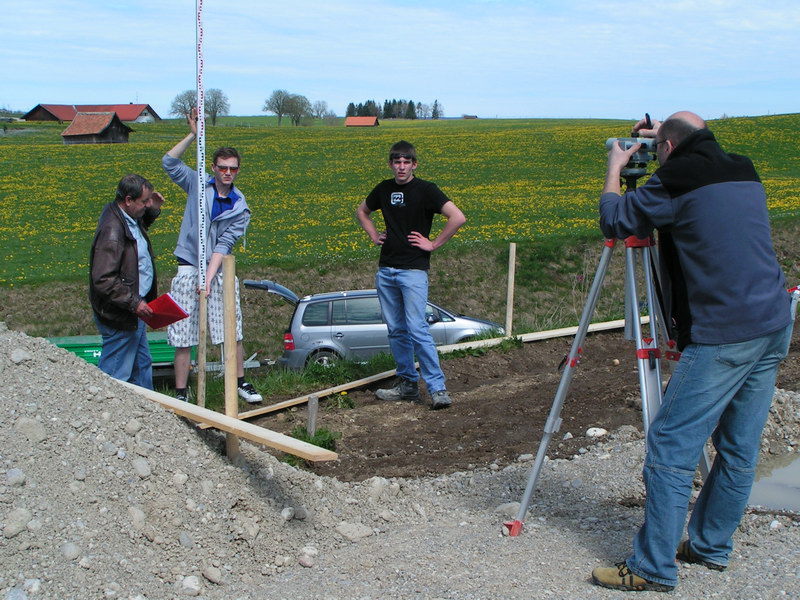 Turm-30.4.08-4.jpg - 30.4.08 - bis auf den Millimeter genau