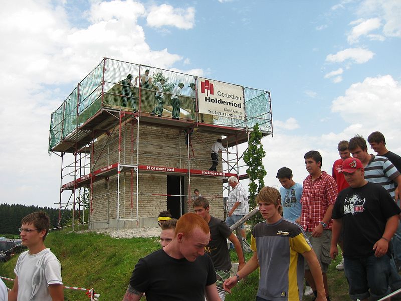 Turm2009-07-23-Hebauf10.JPG